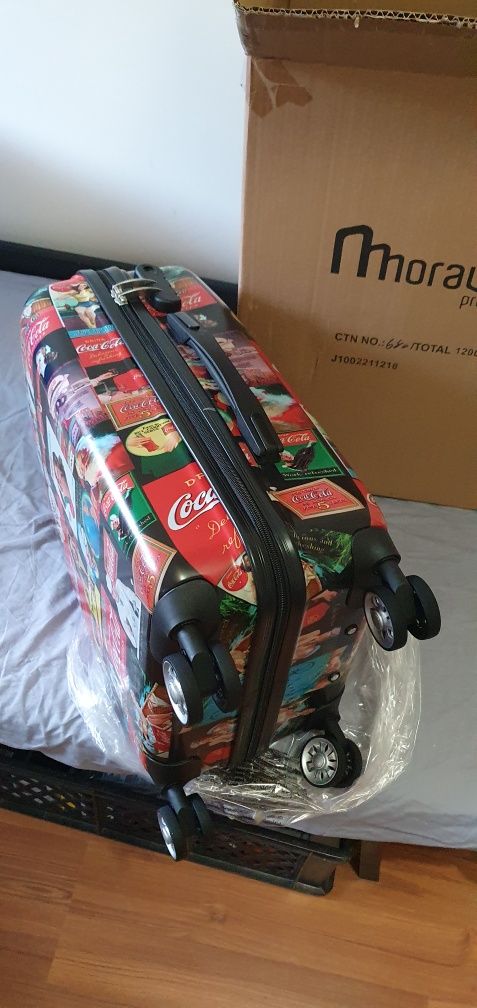 Mala viagem rígida - Coca Cola - Edição Limitada