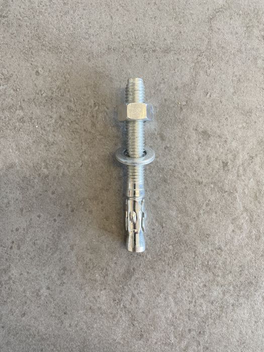 Анкер клиновой 12х100 мм