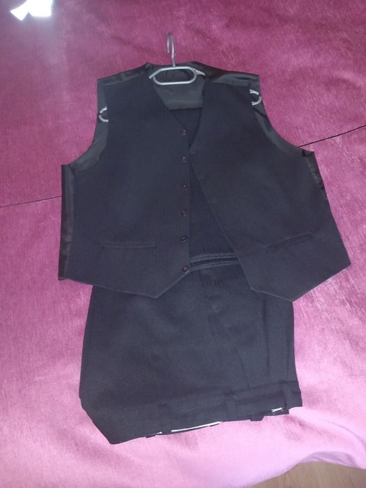 Garnitur z kamizelka