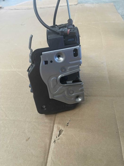 Fecho de porta Mercedes Benz C220 Original