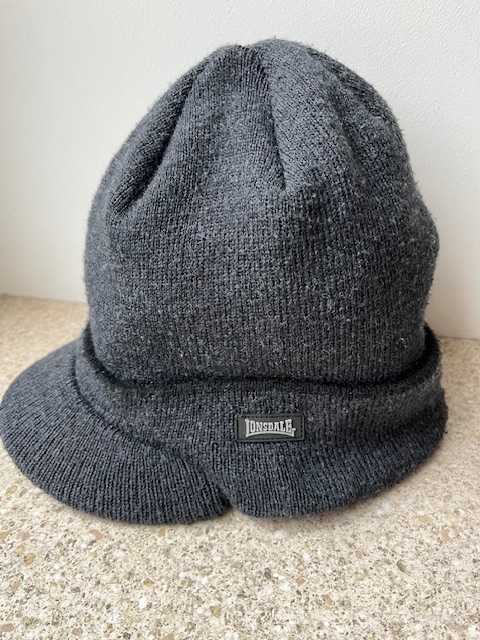 Чоловіча шапка  Lonsdale з козирком, one size