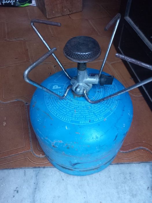 Fogão campingaz  com garrafa