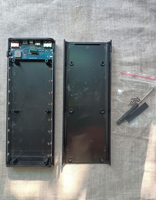 Корпус повербанк на 8 АКБ  18650/21700 22.5W PowerBank швидка зарядка