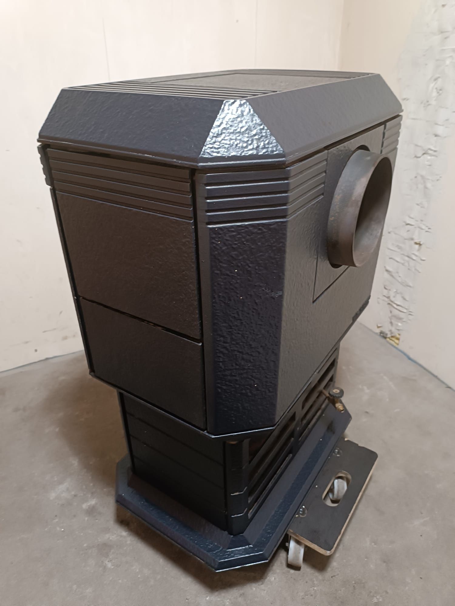 Jotul Betha kominek żeliwny koza piec