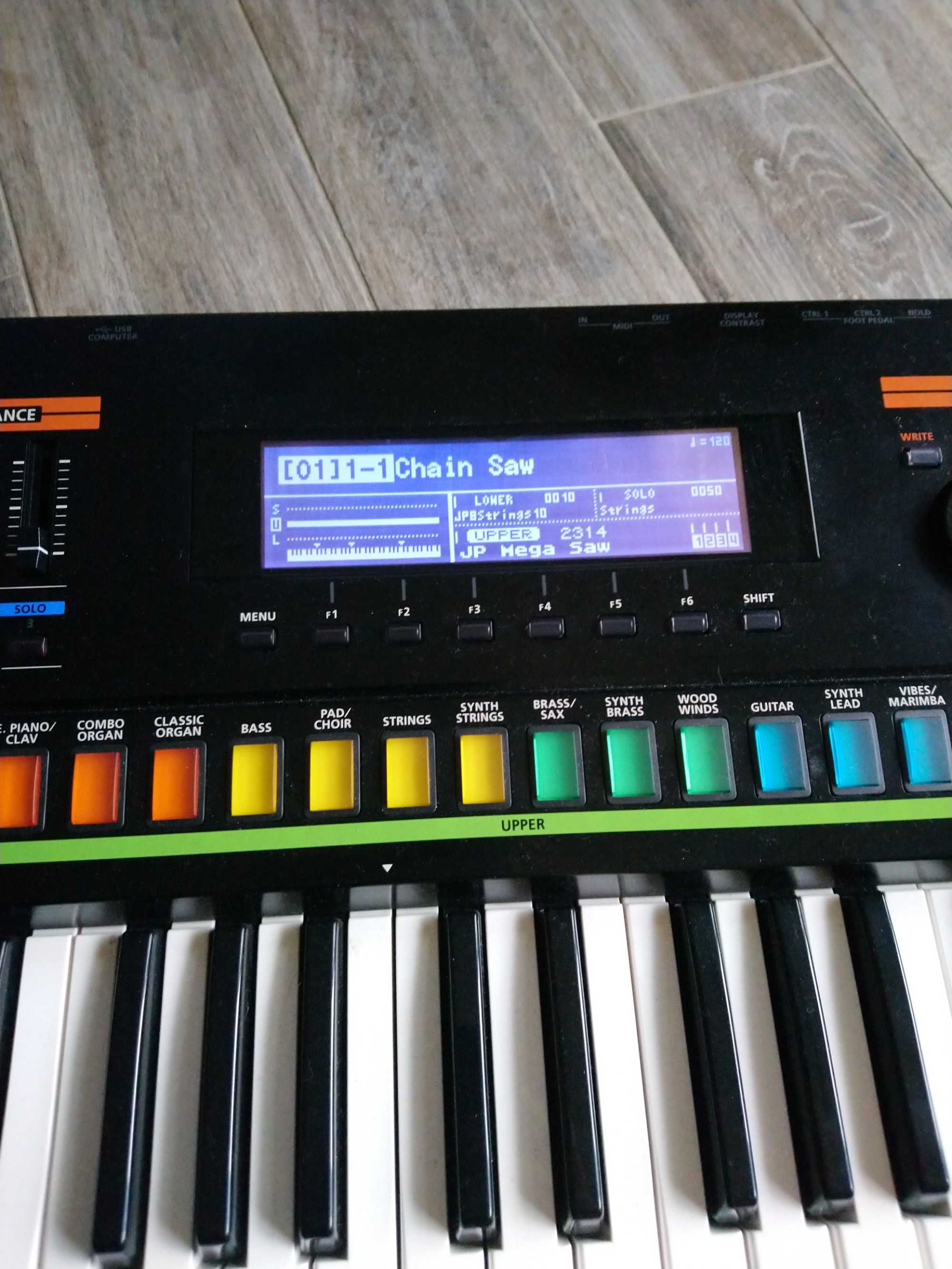 Roland jupiter 50