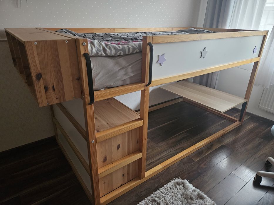 Łóżko piętrowe, dzieciece
