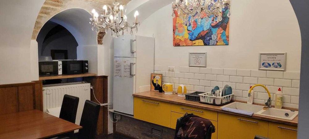 Лісова — спокійна локація, комфортний хостел!!!Найнижчі ціни!