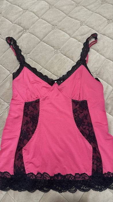 Нічна сорочка рожева з мереживом