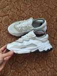 Оригинальные женские кроссовки Adidas Ozweego