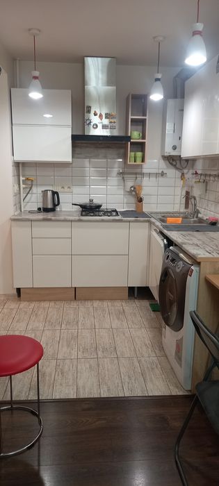 Здам 2-х кімнатну квартиру в центрі міста