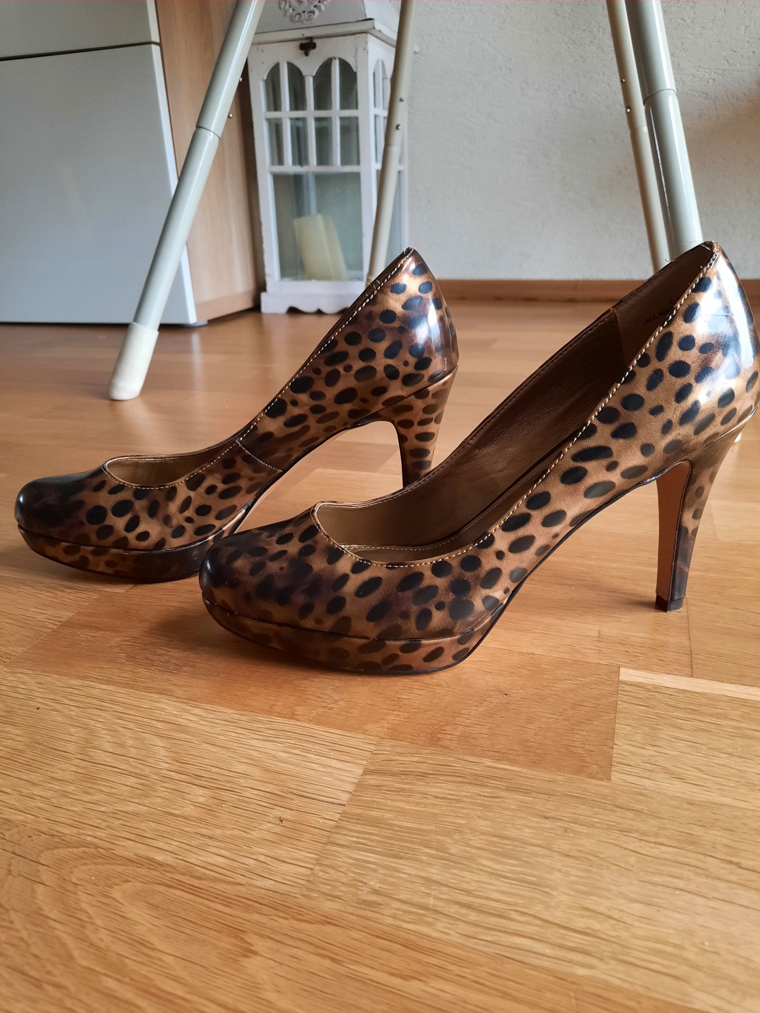 Szpilki w panterke 38.5, buty na obcasie w panterkę 38.5, buty na ślub