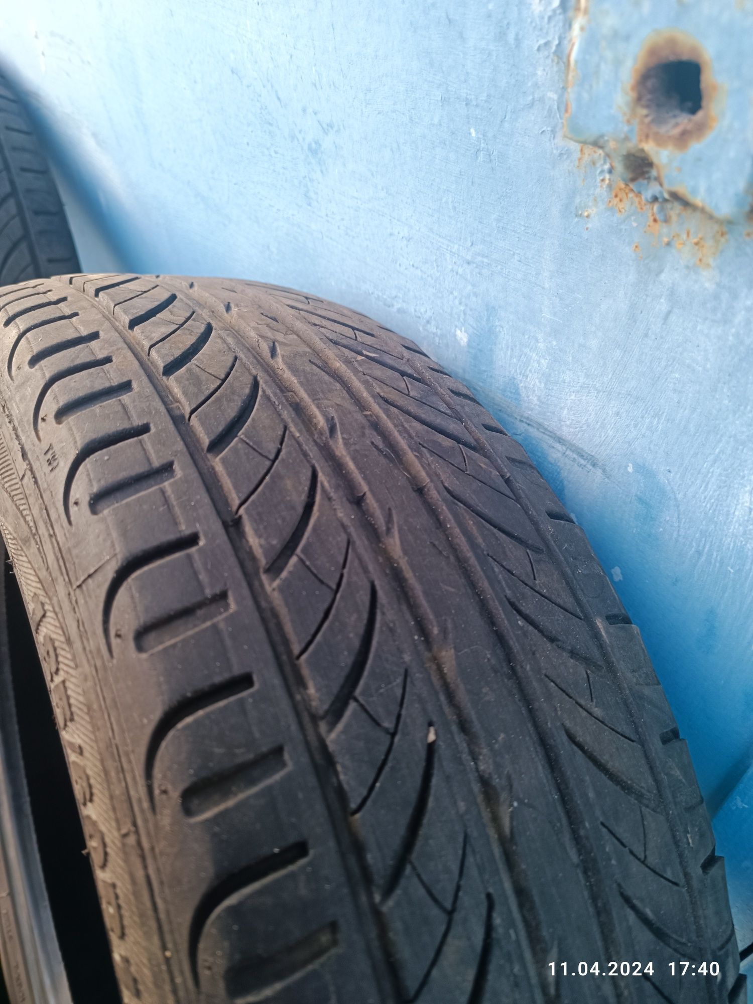 Шины 185/60 r 15( Резина)