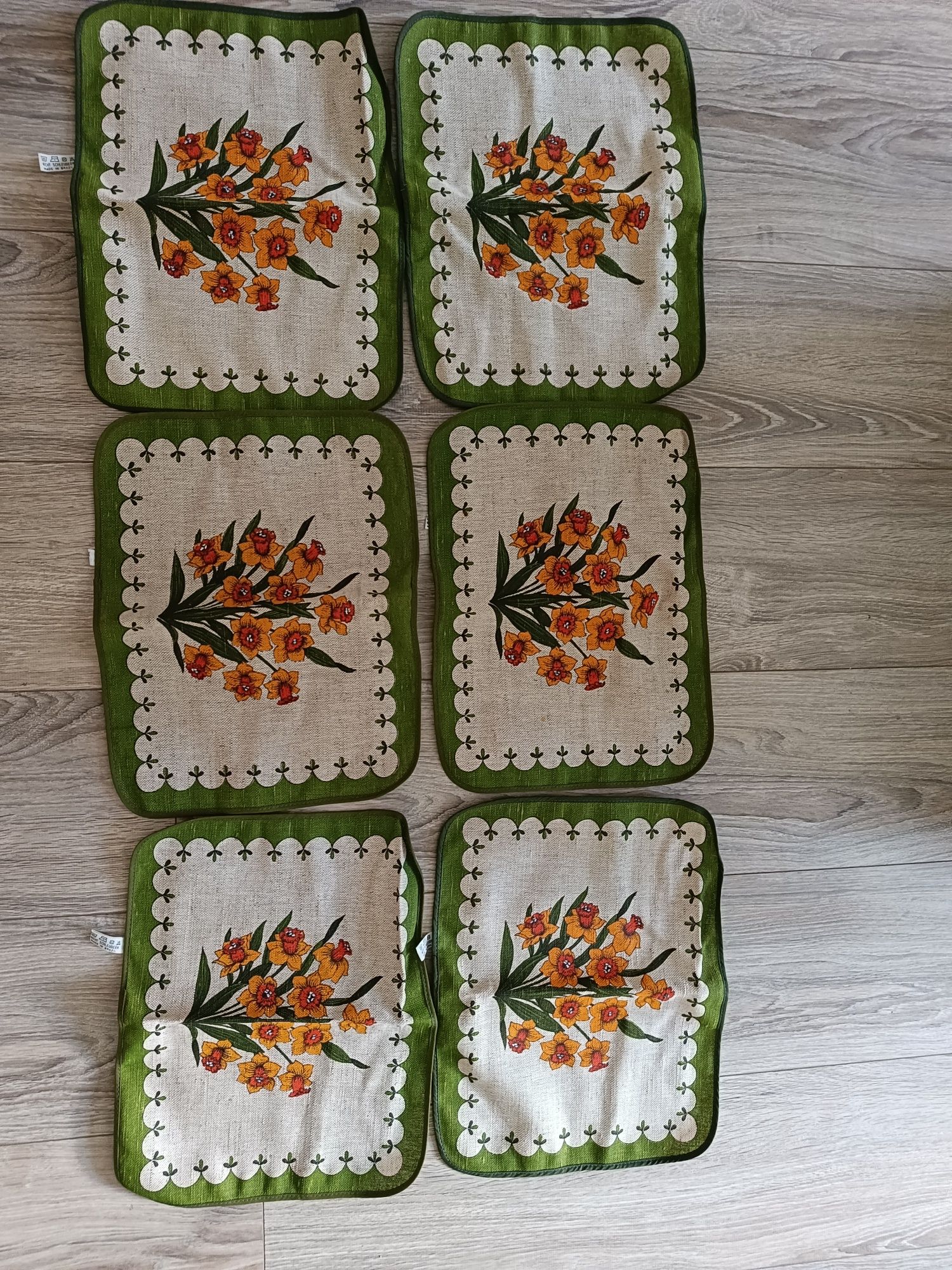 Komplet 6 sztuk bieżnik PRL serwetka 29x39 cm