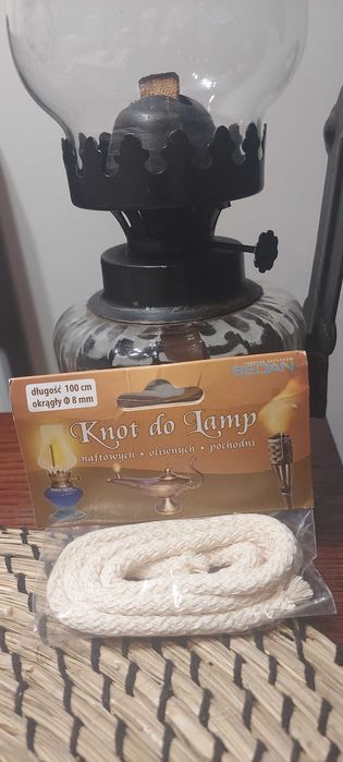 Lampa naftowa + 2 op. knotów