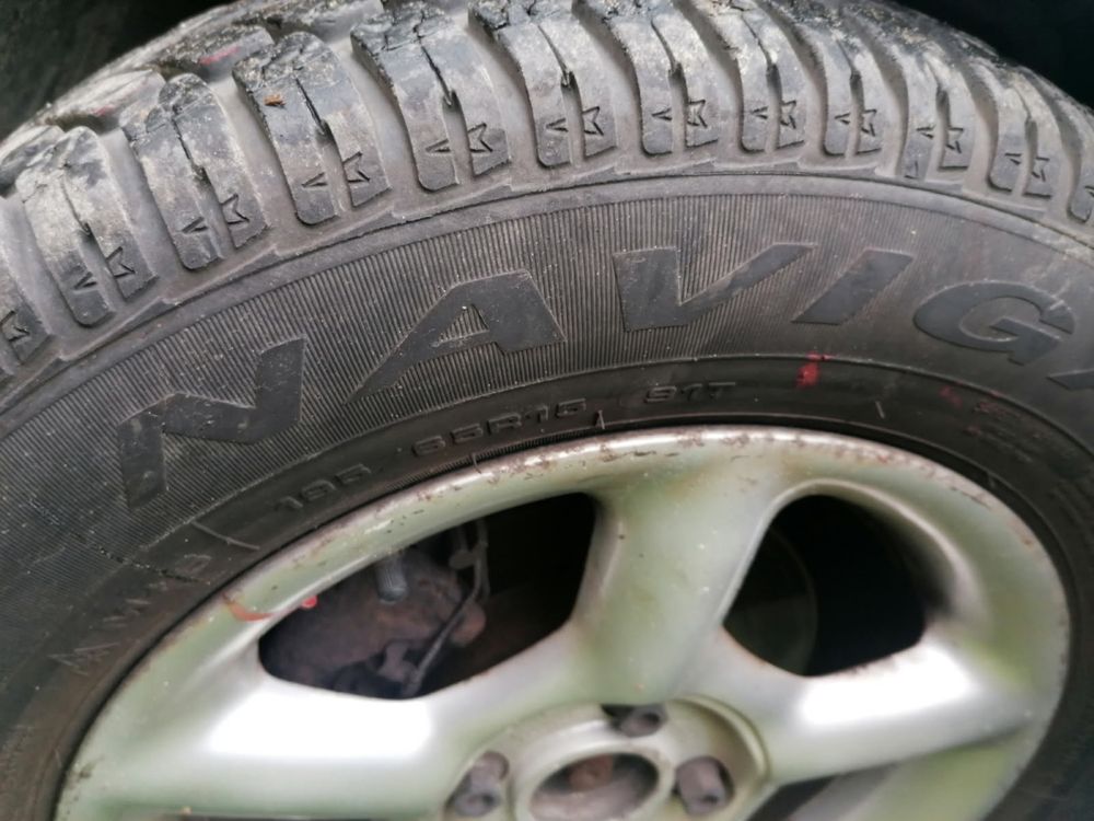 Ford Focus 1.6 benzyna 2002r