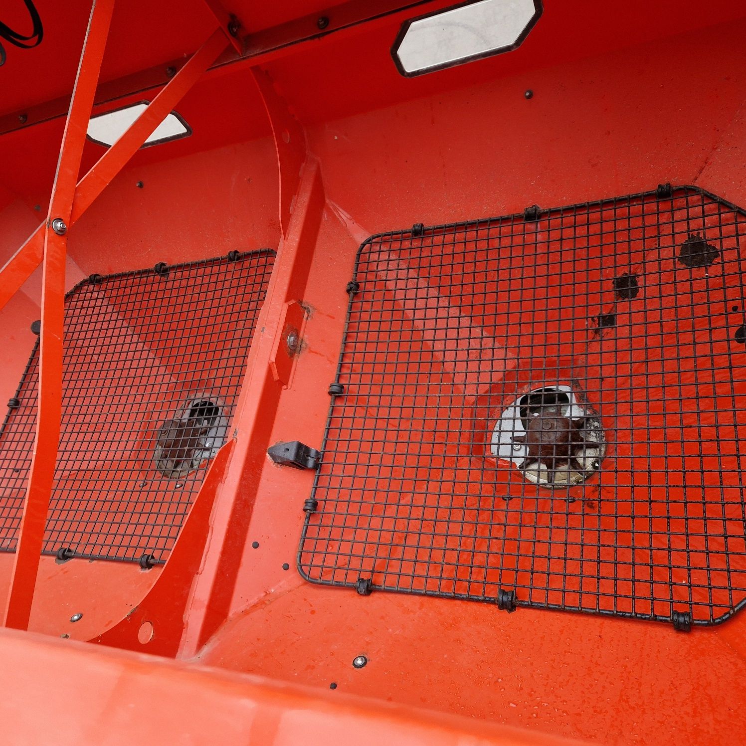 Kuhn axis-m 30.2 EMC + W rauch gps
