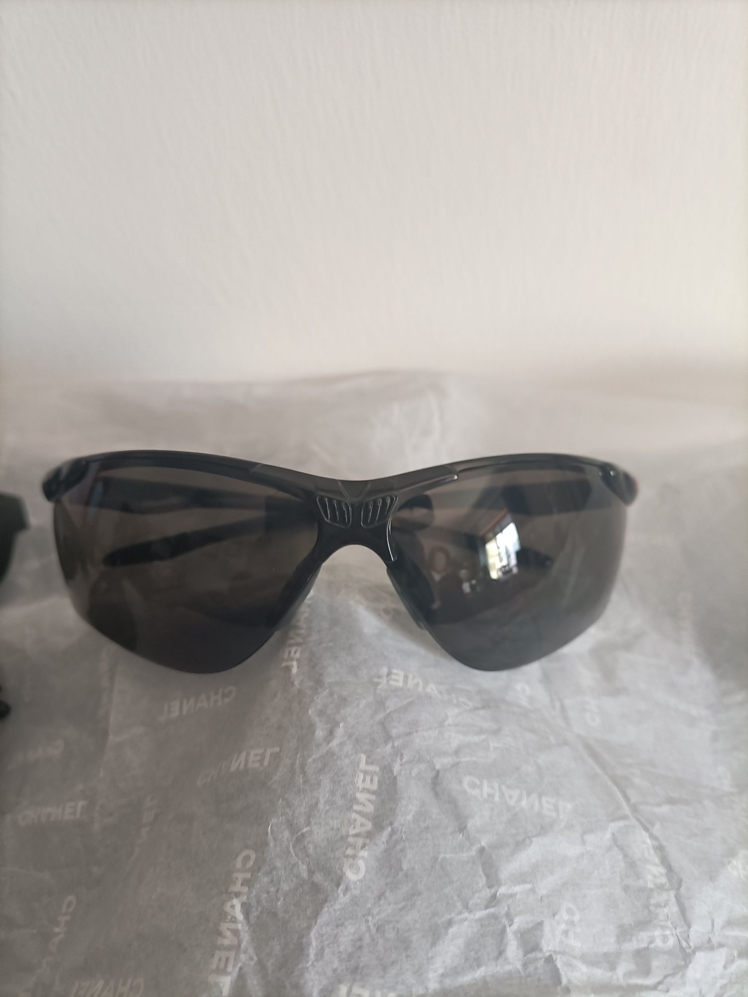 3 óculos Ray Ban, Wurth, Okley 30€ os 3