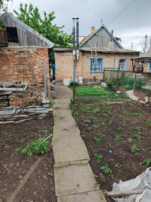 пол дома по ул Красноградская