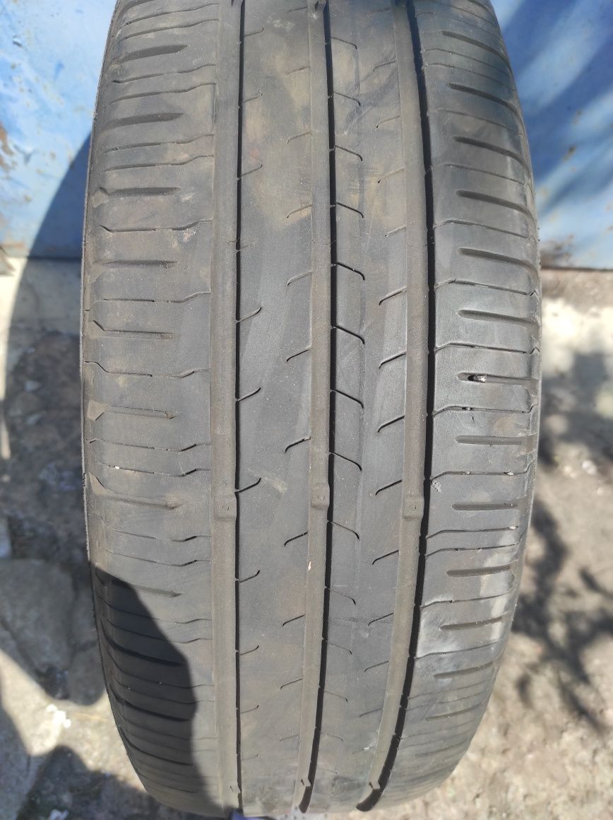 Продам літню резину Continental 195/65 R15