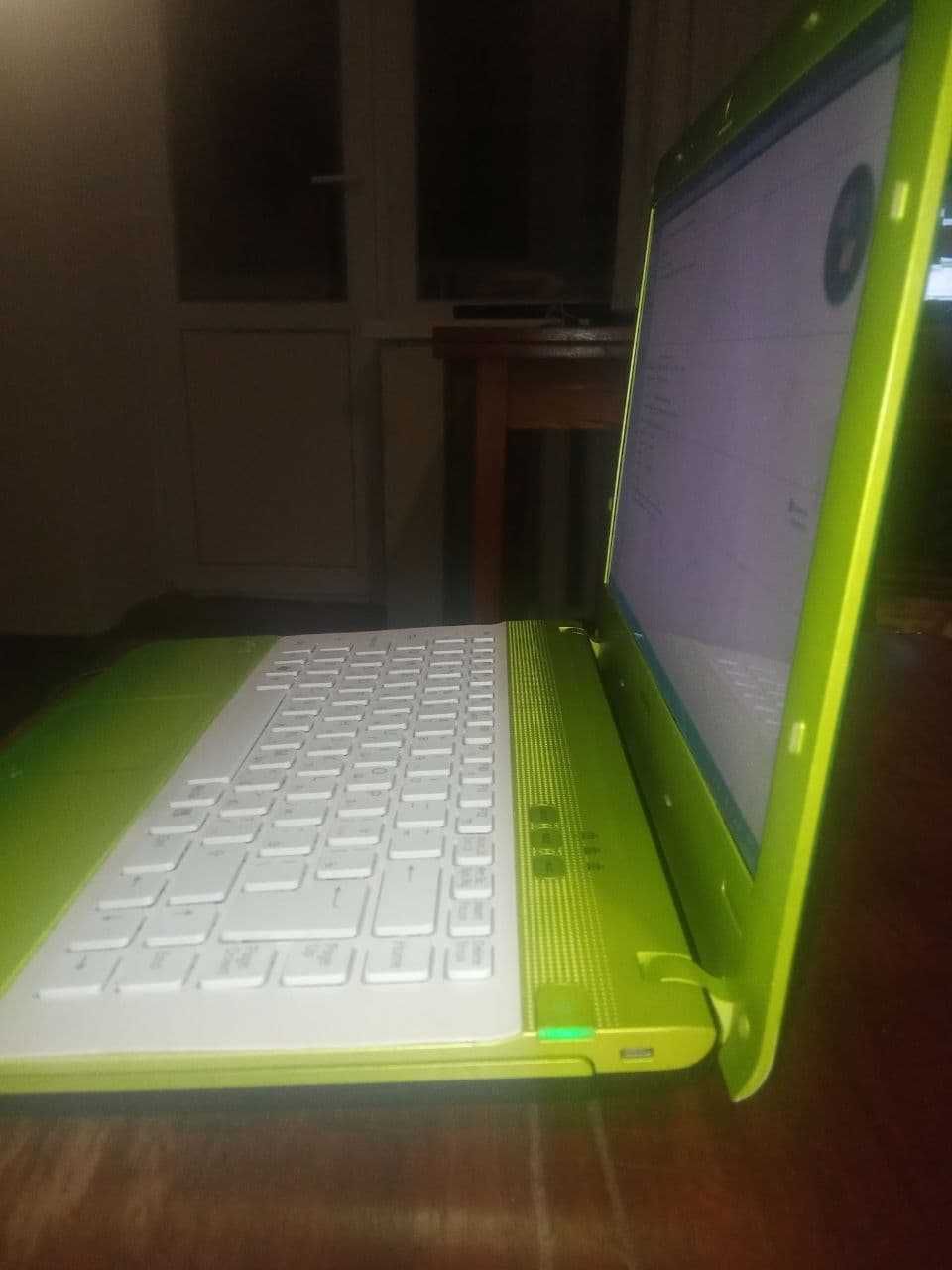 Ноутбук Sony Vaio PCG-61211M