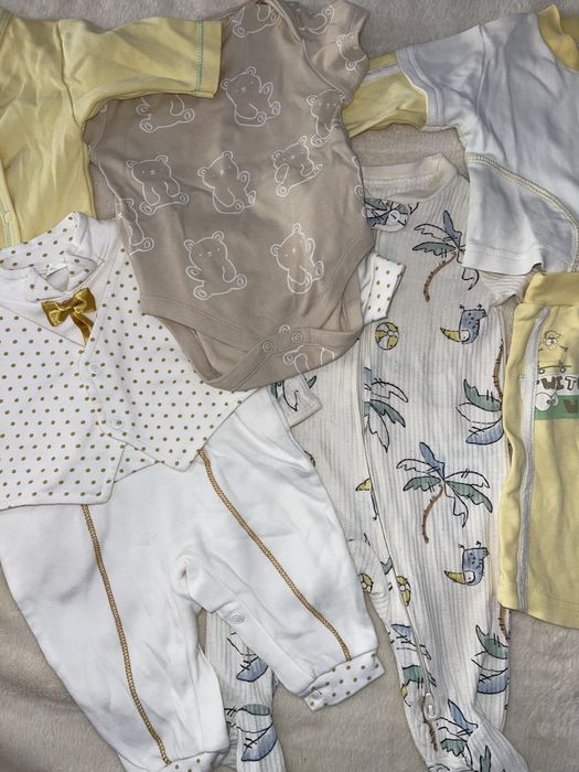 Одяг для немовлят