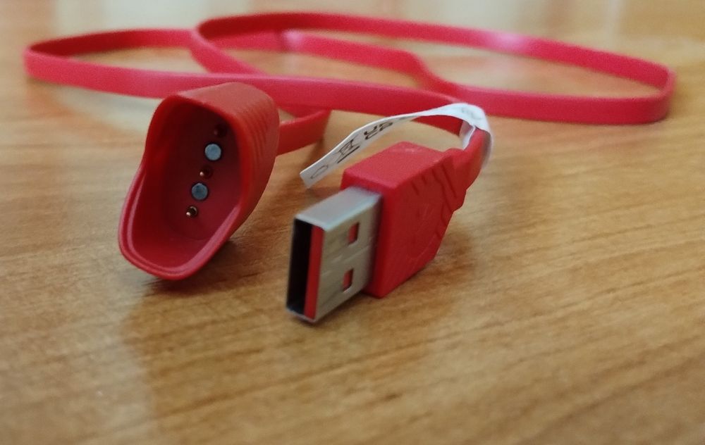 Kabel przewód ładowarka do e-papierosów USB-A 80 cm czerwony 0.8m USB