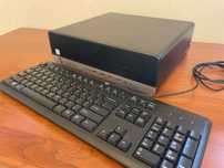 HP EliteDesk 800 G3 i5-6500 8GB 256GB SSD SFF wraz z klawiaturą