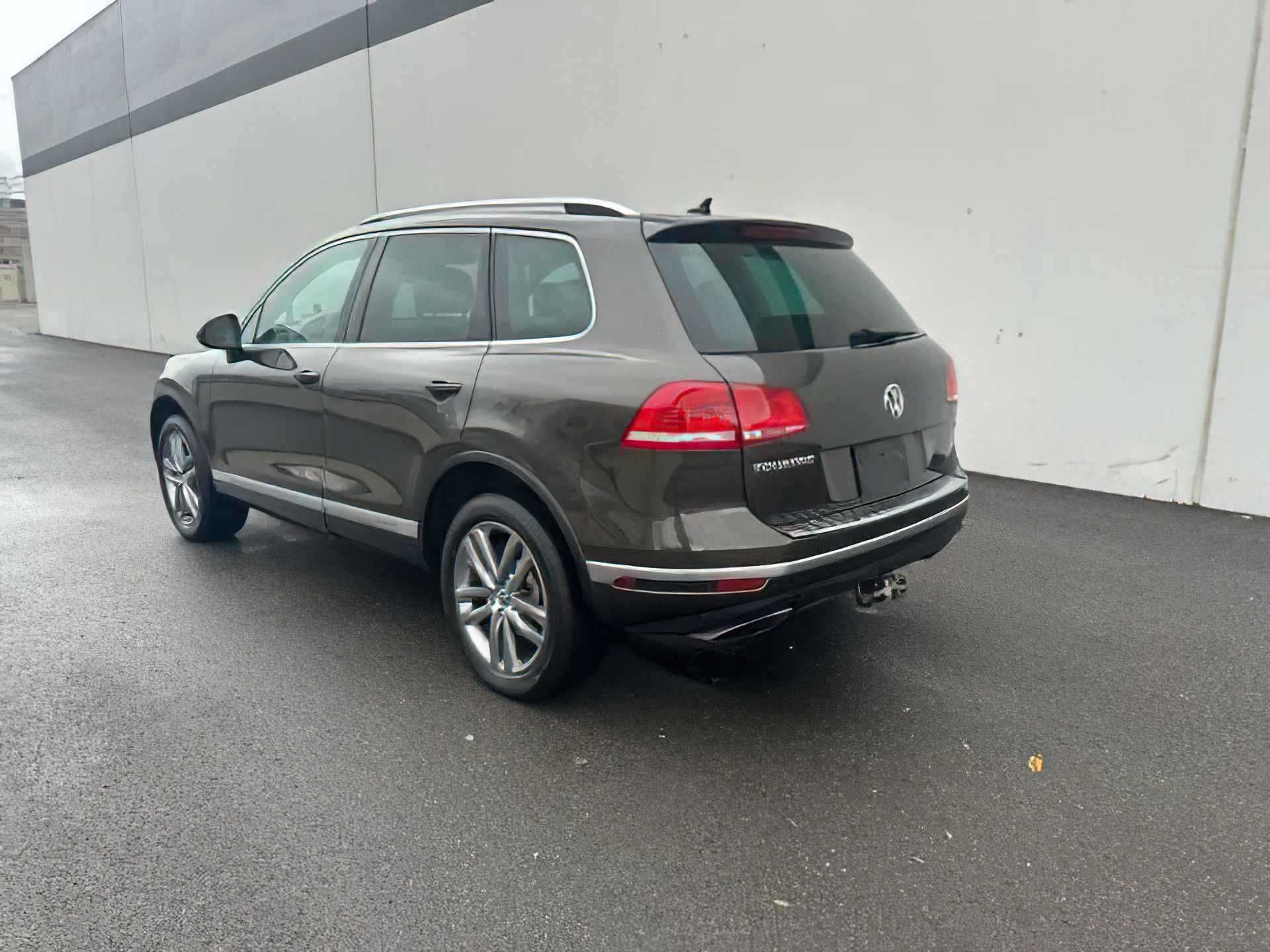 2016 Volkswagen Touareg