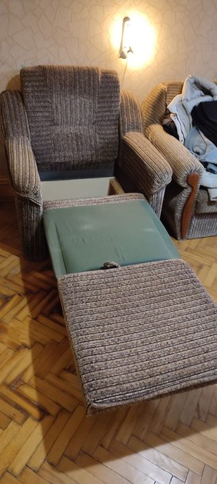 Диван канапе и кресло раскладное (комплект)