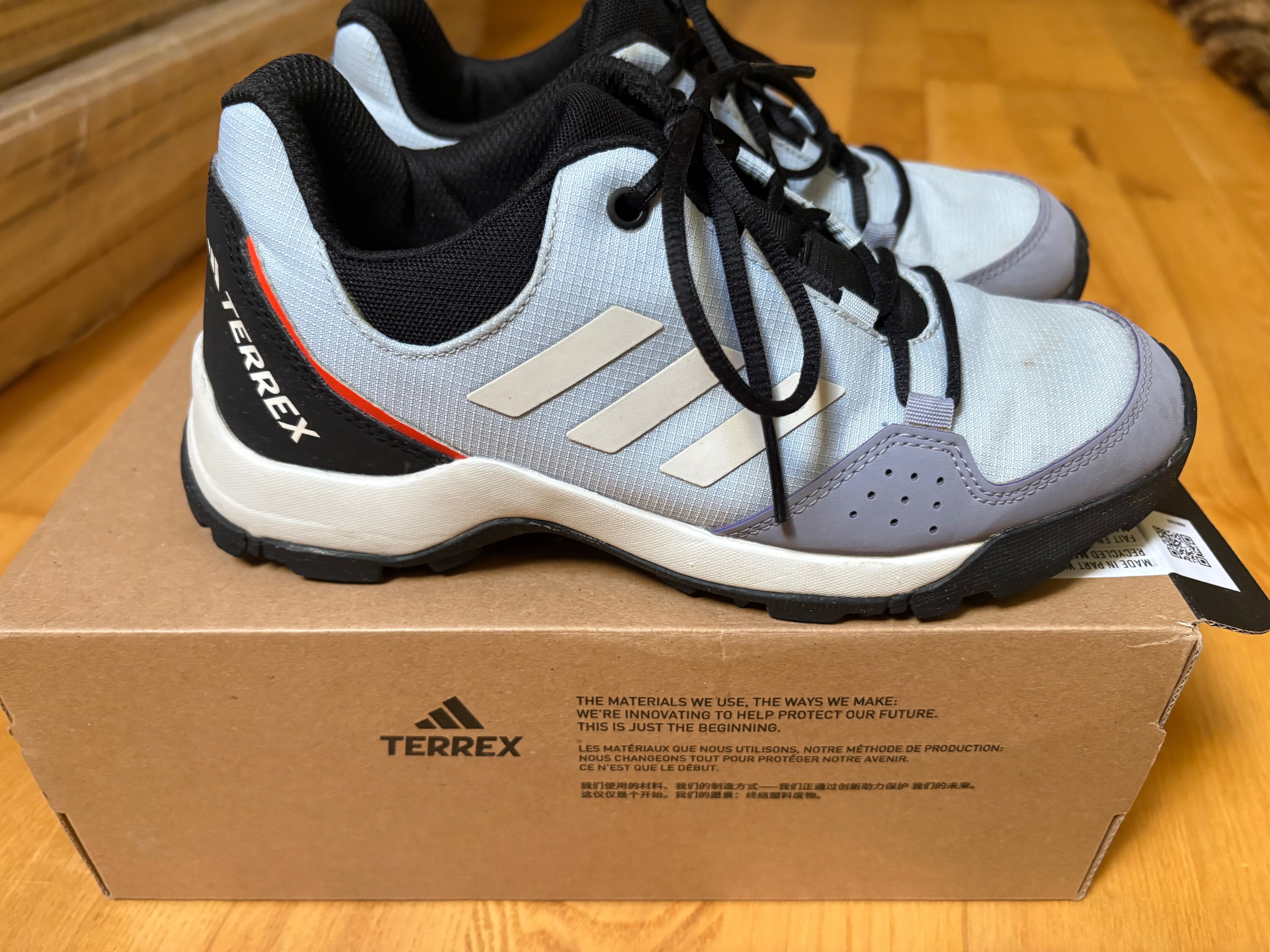 Buty dziecięce Adidas Terrex rozmiar 35,5