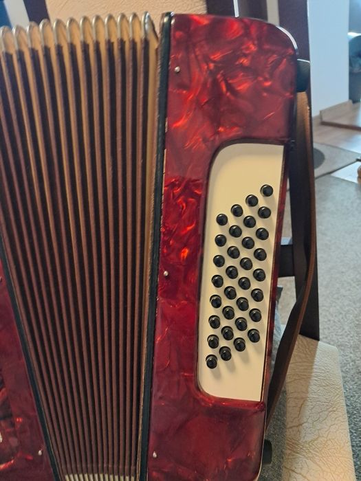 Akordeon włoski 32 basy