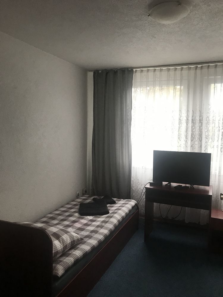 Noclegi pracownicze łazienka obok Azoty