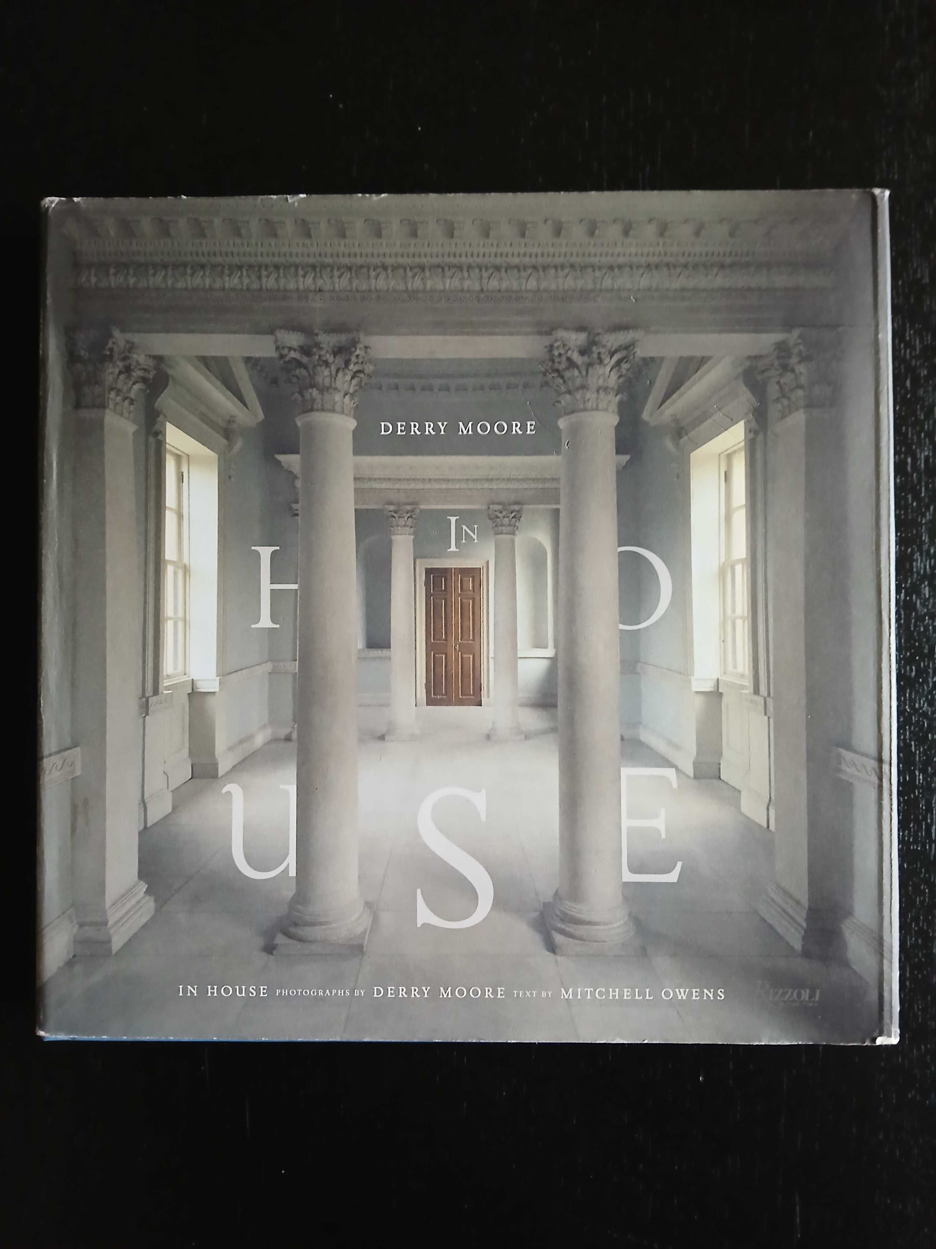 Livro "In House"