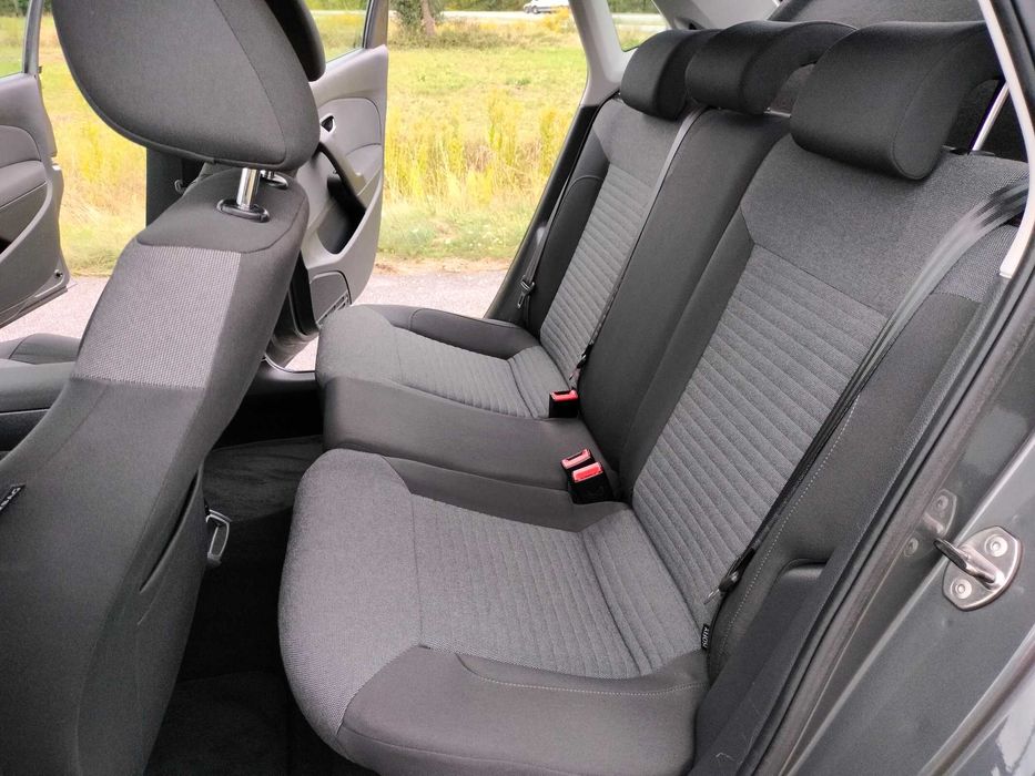 VW Polo 1.2i 12v-Klima-Podgrzewane fotele-Parktronic-Transport pod dom
