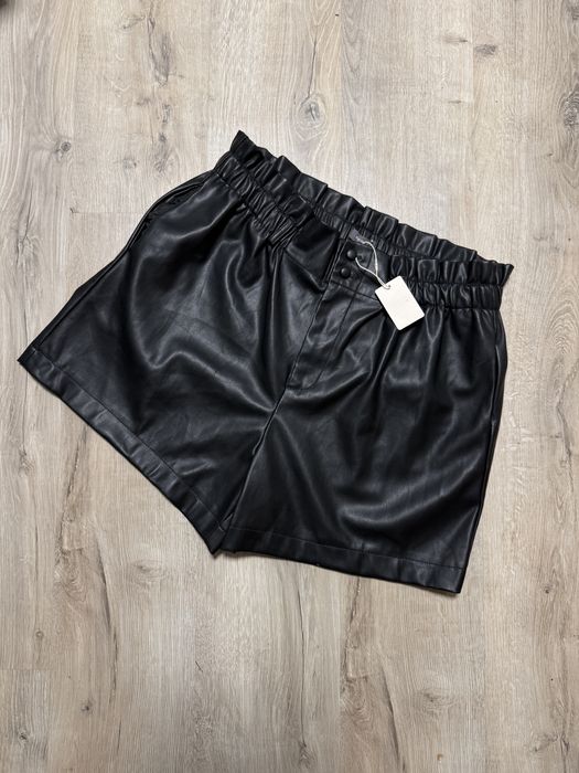 шкіряні шорти на резинці і високій посадці primark 46/2-3xl