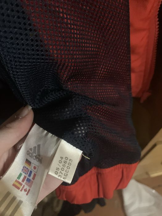 Ветровка Адідас червона