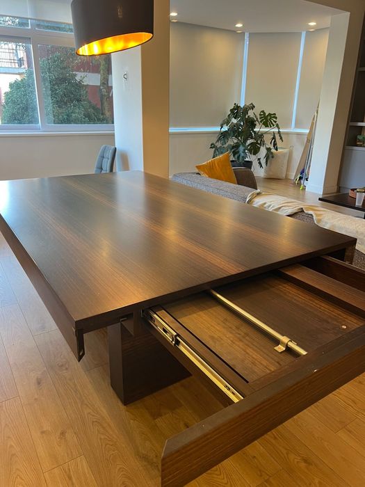 Mesa de jantar Las Kasas madeira 2,00 x 1,20 extensível ate 3,00x120