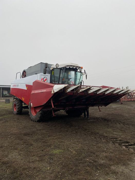 Продам комбайн акрос