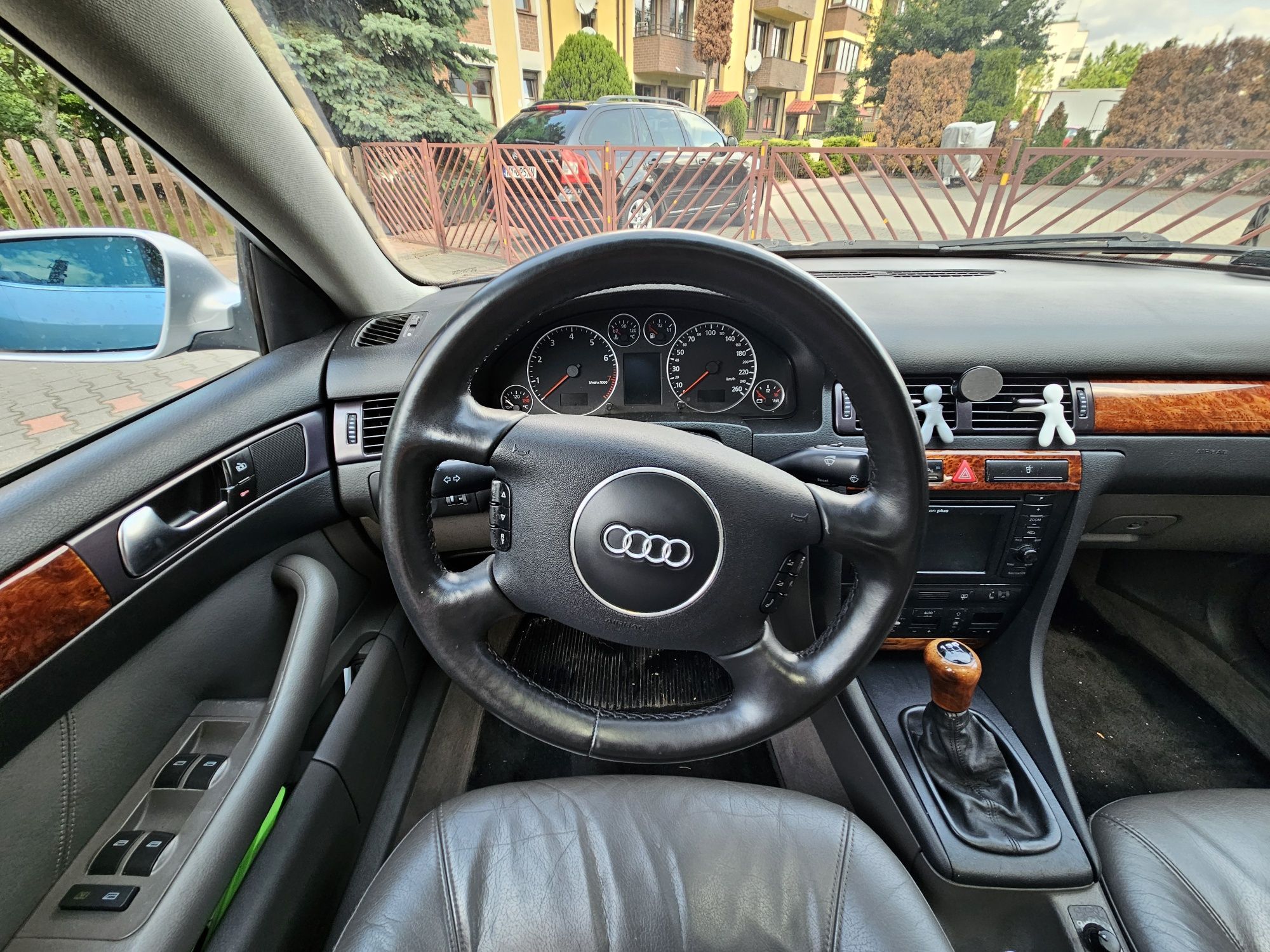Audi A6C5 2.4 benzyna