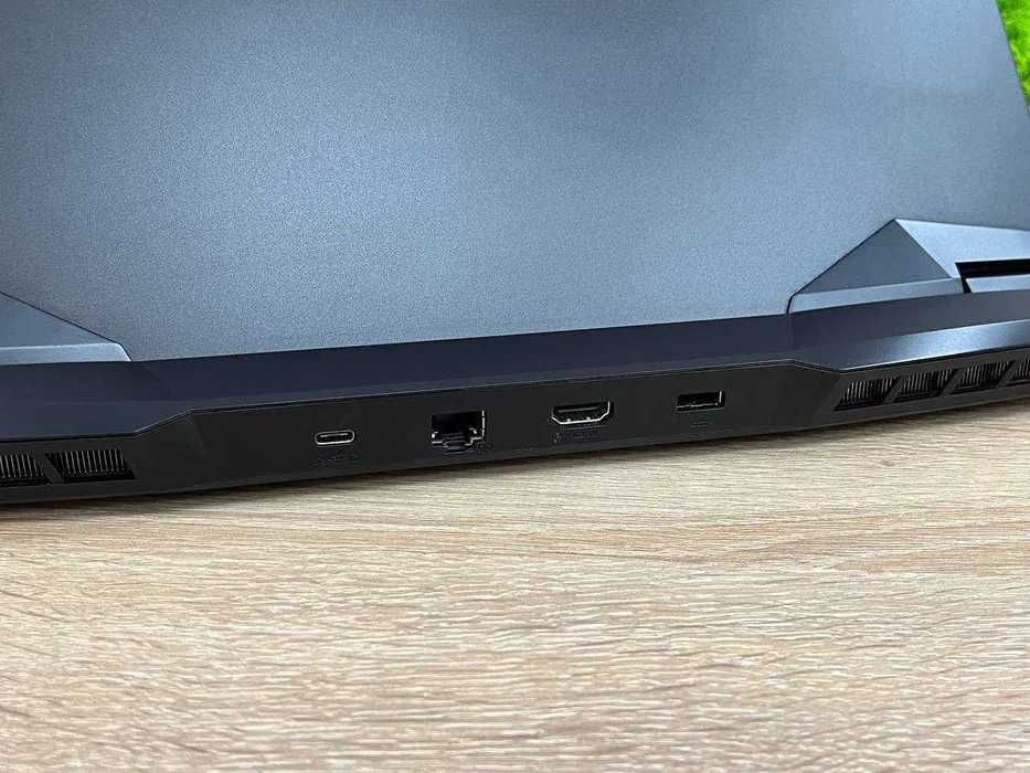 Ігровий ноутбук MSI LeopardGP66 FHDIPS/i7-10750H/RTX3070/16DDR4/SSD512