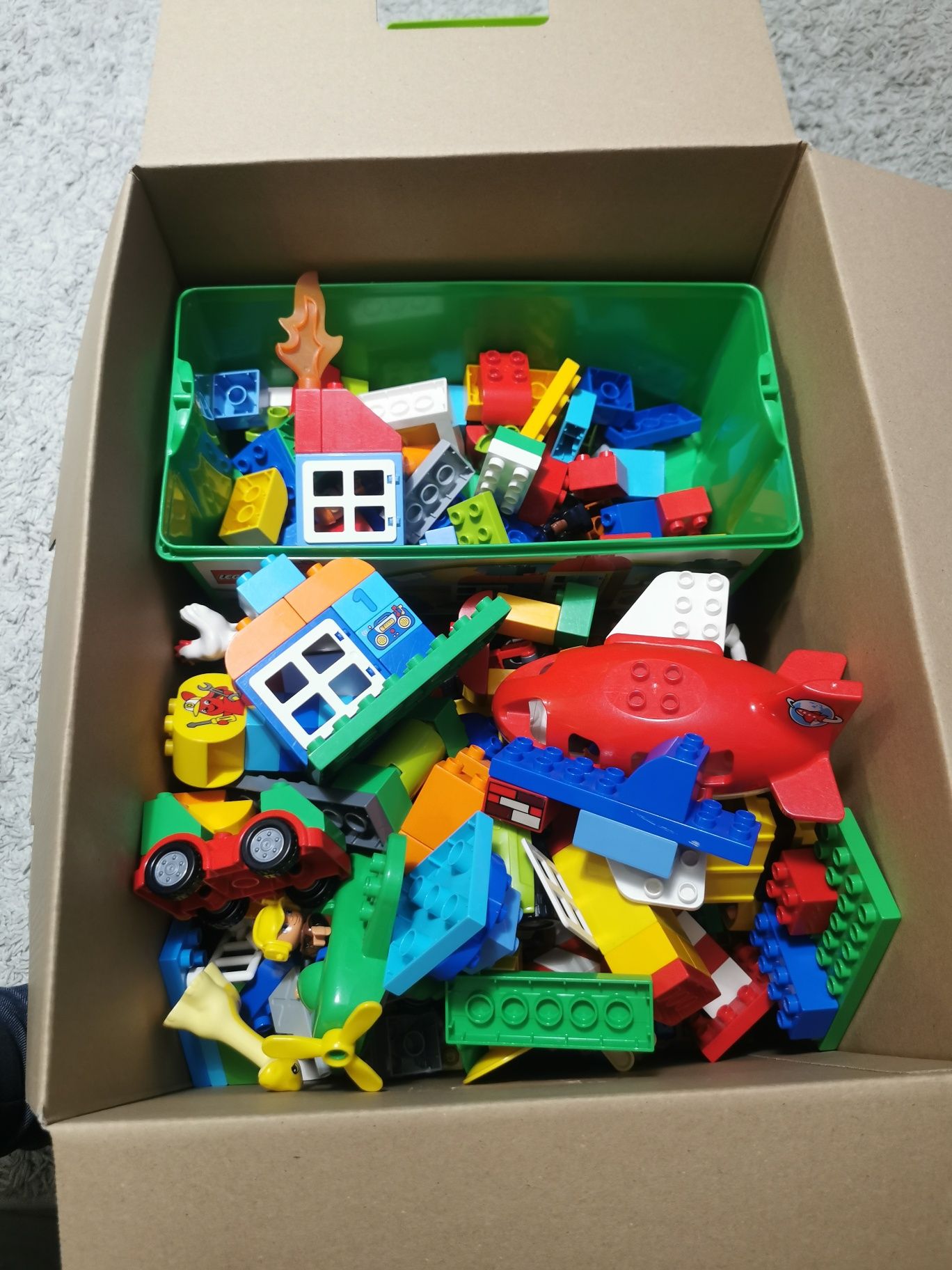 Ponad 6kg  klocków LEGO DUPLO 17 kompletnych zestawów