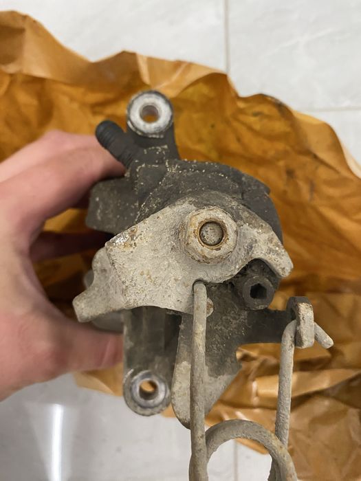 Супорт Peugeot 207 sw 2008 гальмівний супорт гальмівна система суппорт