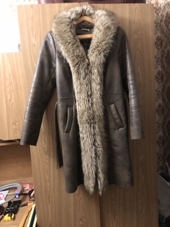 Продам женскую дубленку