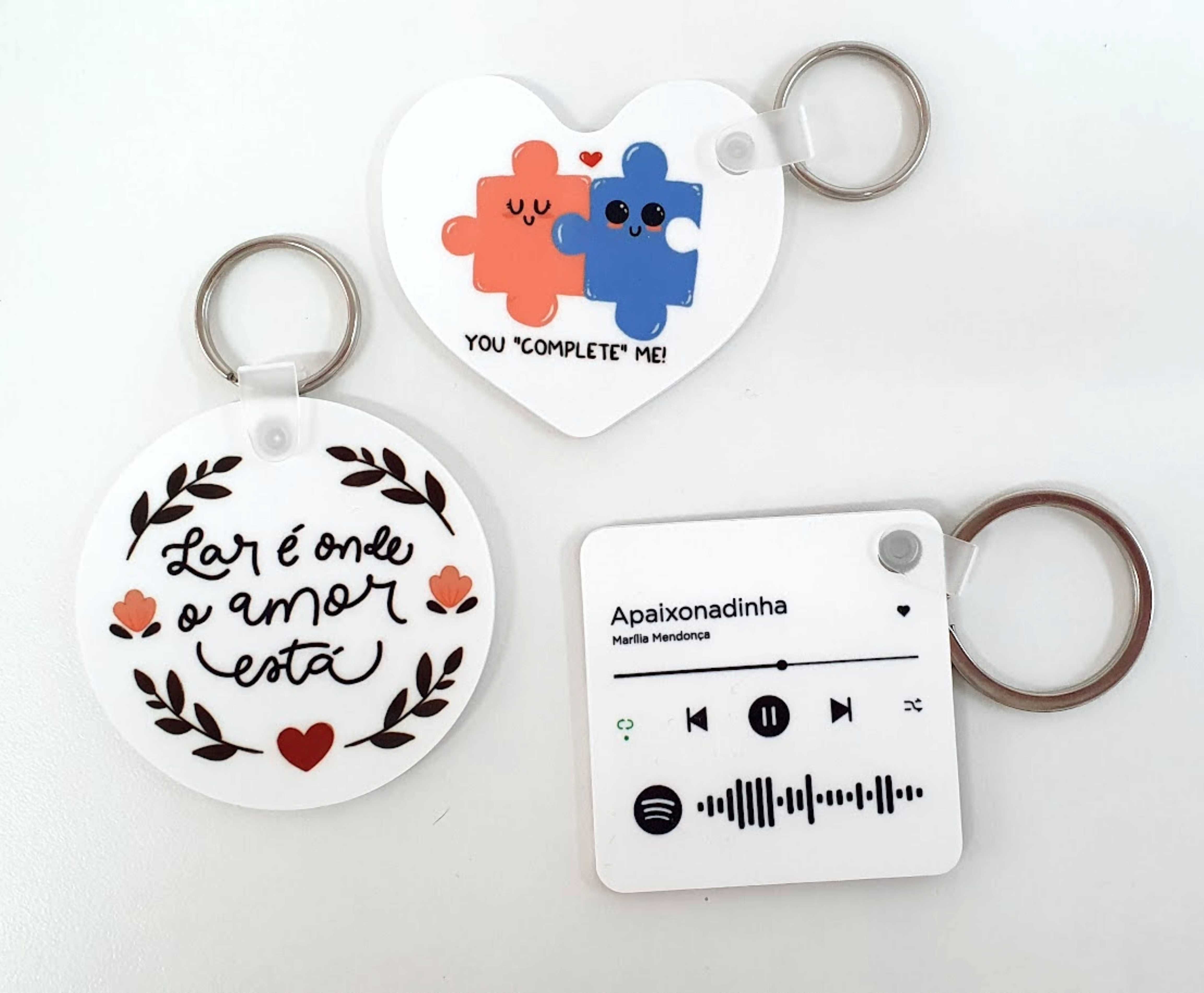 Porta chaves de acrílico ou pele - personalizado