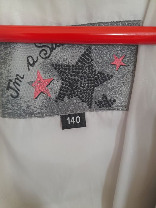 Kurtka przejsciowa dla dziewczynki rozmiar 140