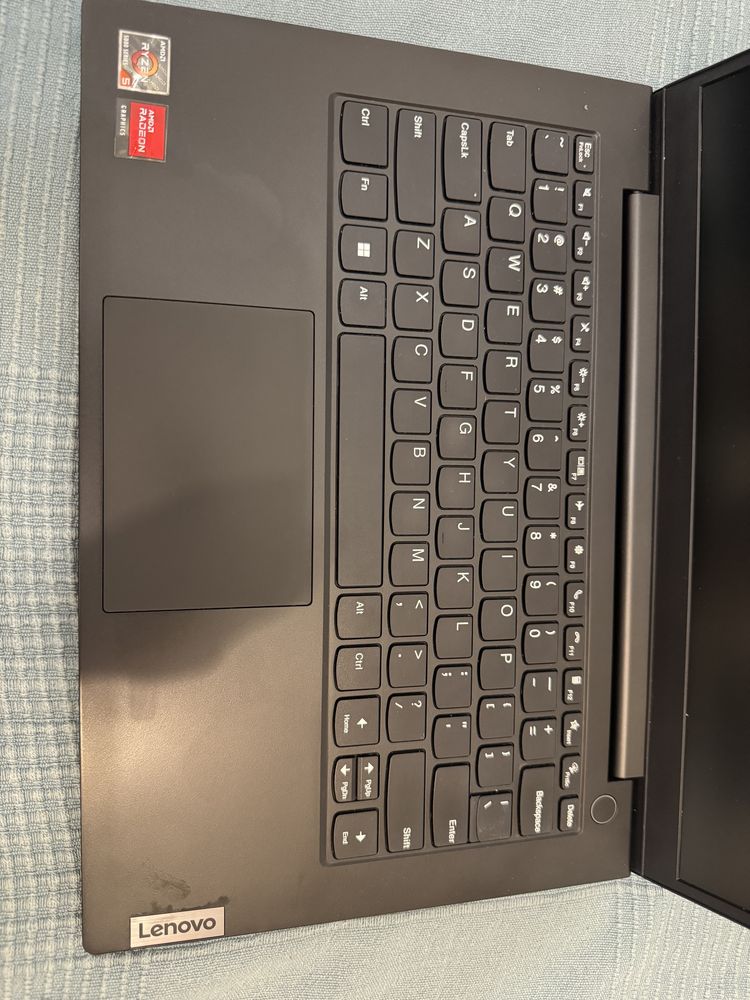 Lenovo K4e-ACL. AMD Ryzen 16 gb Ram. 512Gb SSD