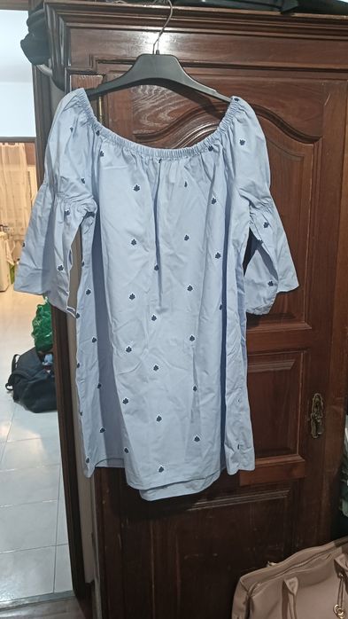 Qualquer uma destas blusas