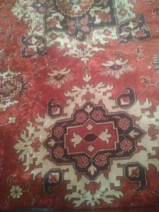 Ковровый дивандек