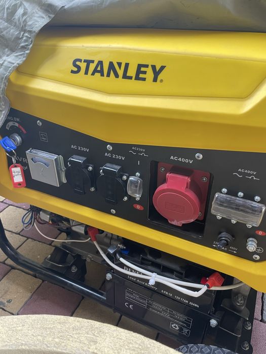 Генератор Stenley 5,5kBт.  состояние нового