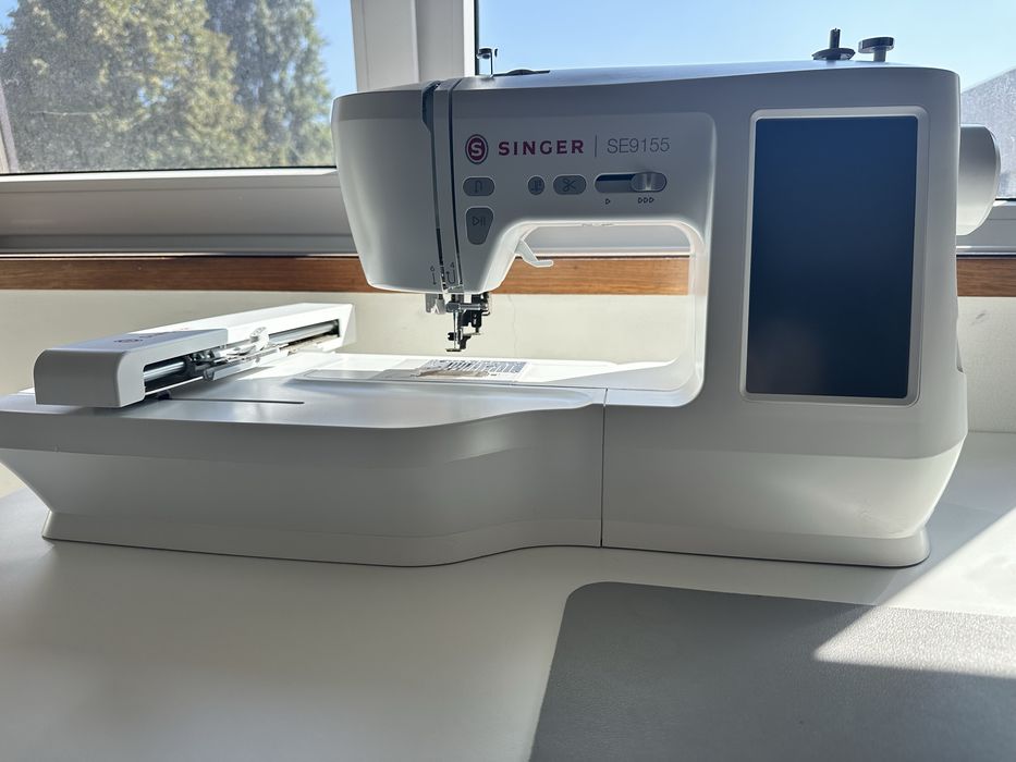 Maquina costura /bordar Singer SE9155